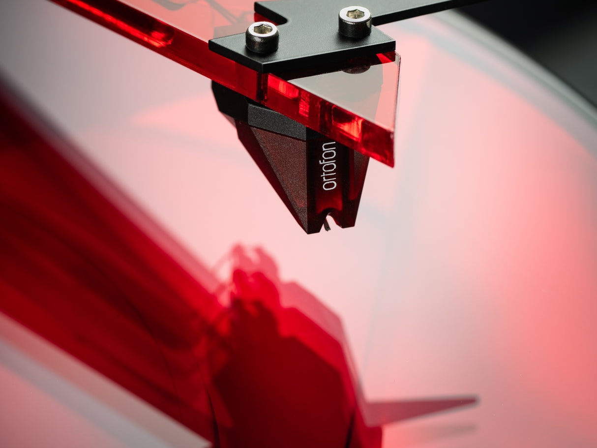 Pro-Ject AC/DC Turntable (Limited Edition)