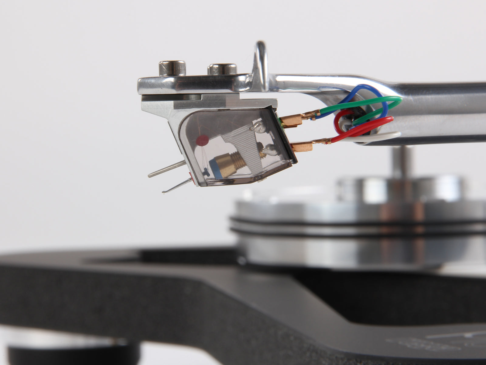 Rega Planar 10 Turntable