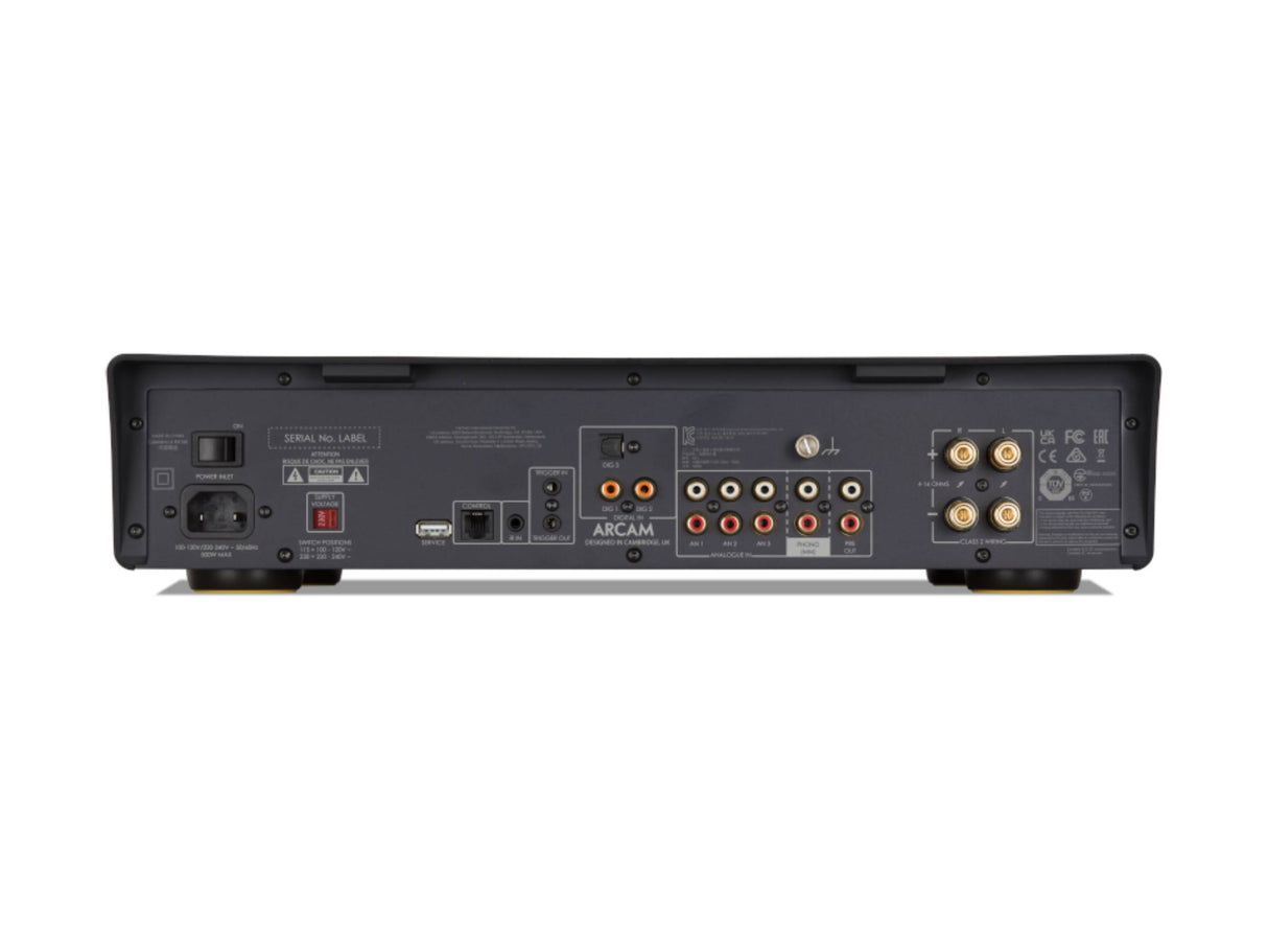 Arcam A15+ with KEF R3 META Bookshelf Speakers