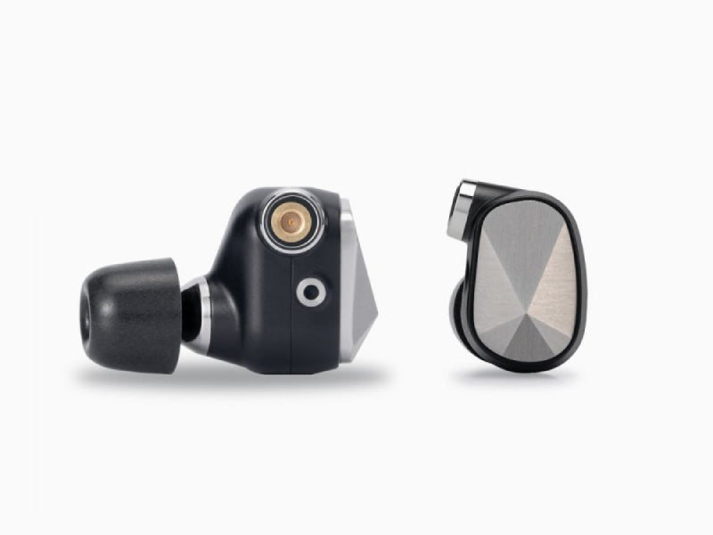 Astell&Kern SP3000 DAP + Free £1899 Astell&Kern Pathfinder in-ear-monitors
