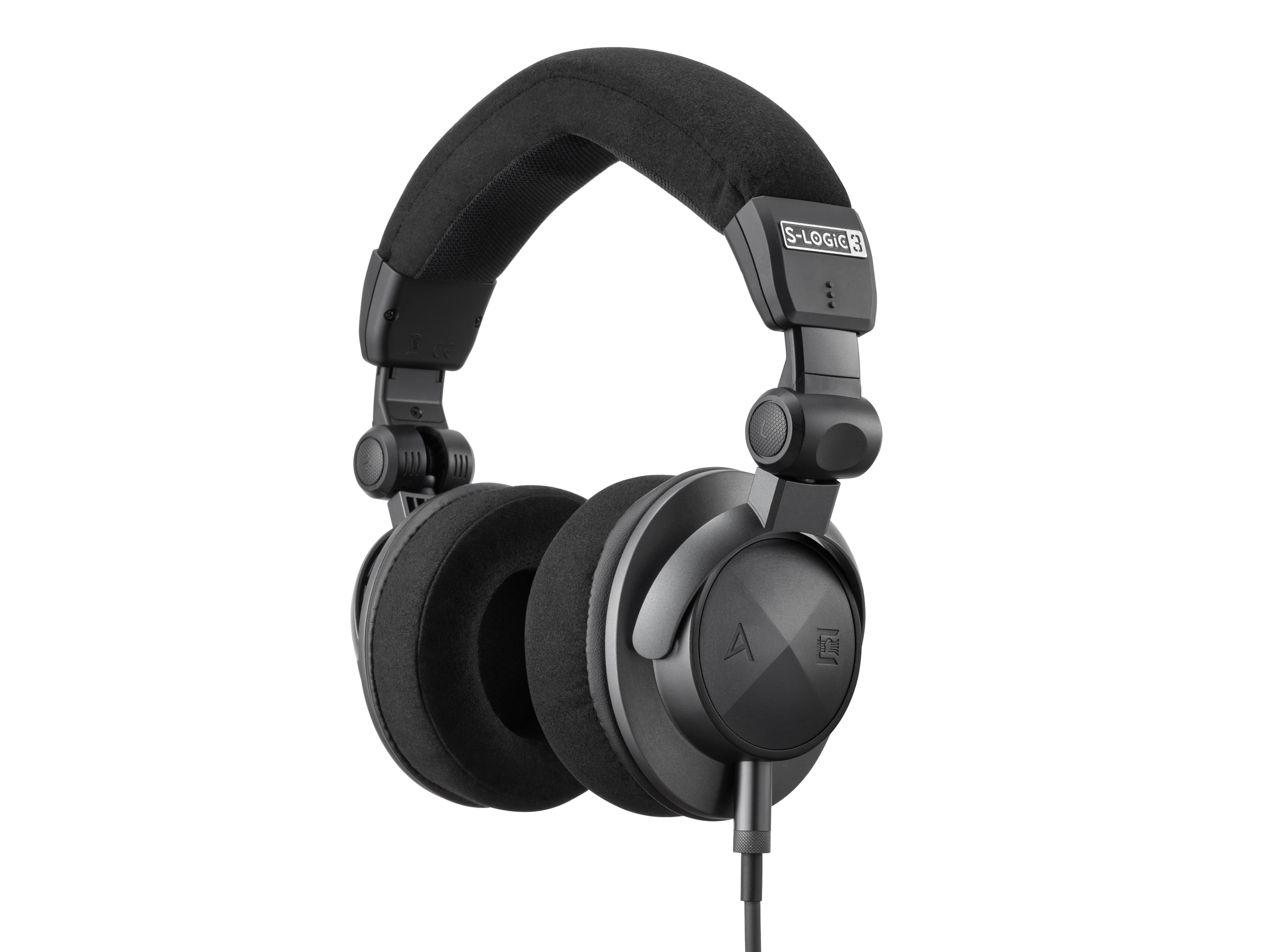 Astell&Kern Virtuoso Closed-Back Headphones