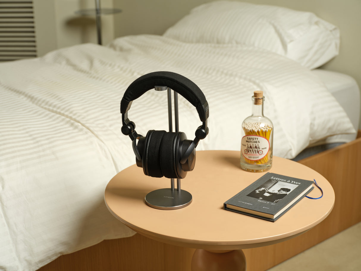 Astell&Kern Virtuoso Closed-Back Headphones