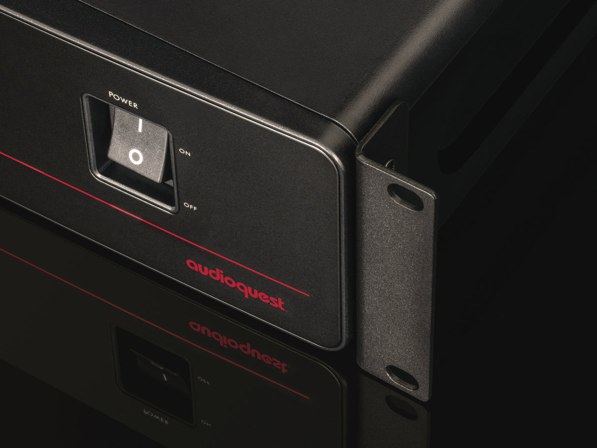 AudioQuest PowerQuest® 505 UK 12-Outlet Power Conditioner