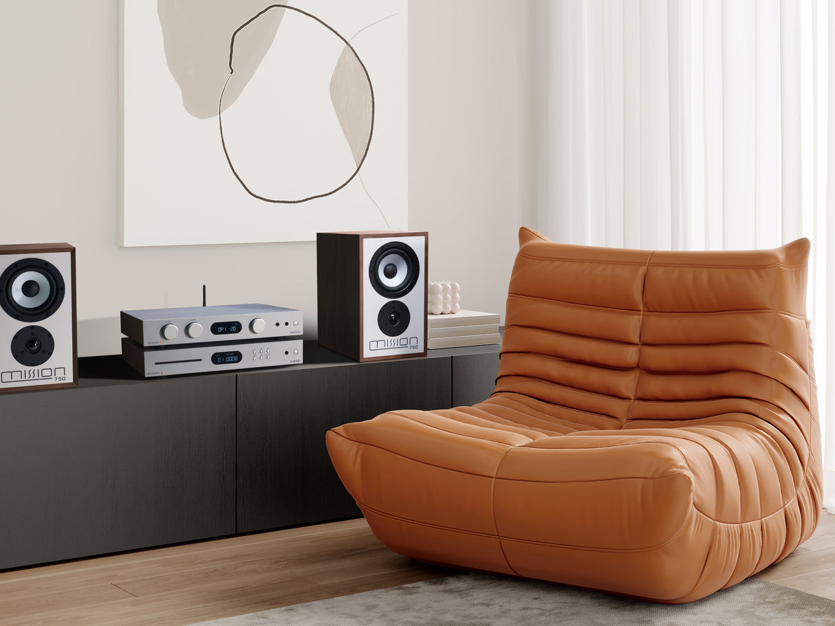 Audiolab 6000A MkII + Bowers & Wilkins 603 S3 Speakers