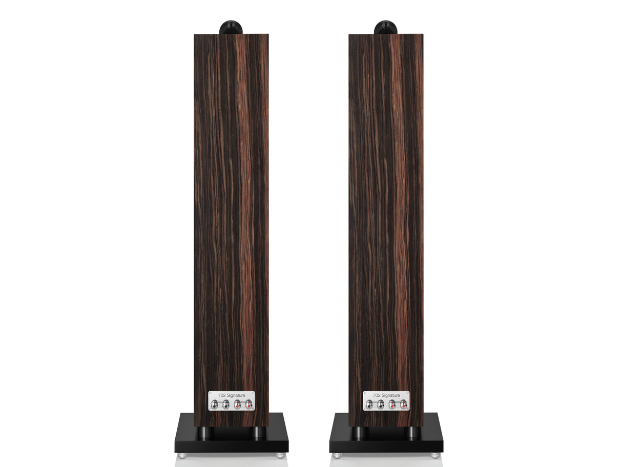 Naim Uniti Nova PE with Bowers & Wilkins 702 Signature Floorstanding Speakers