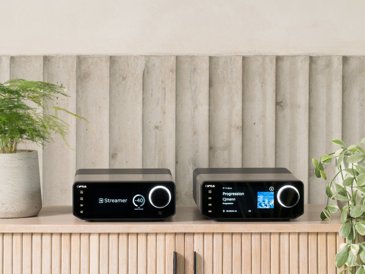 Cyrus 40 Amp with 40 ST Streaming Music Player