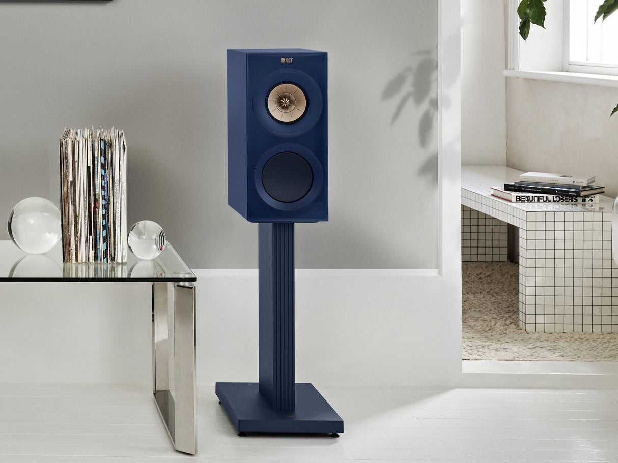 Arcam SA35 with KEF R3 META Speakers