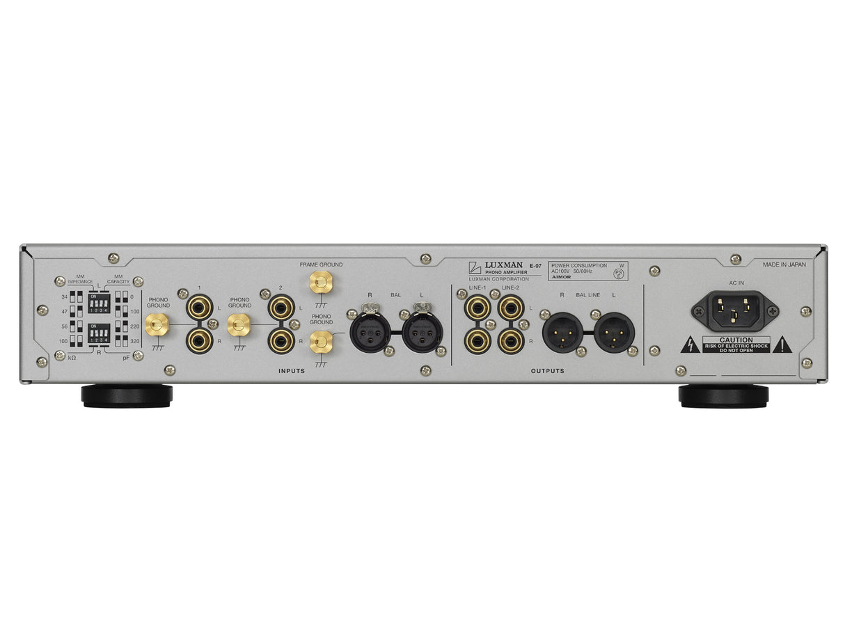 Luxman E-07 Phono Amplifier