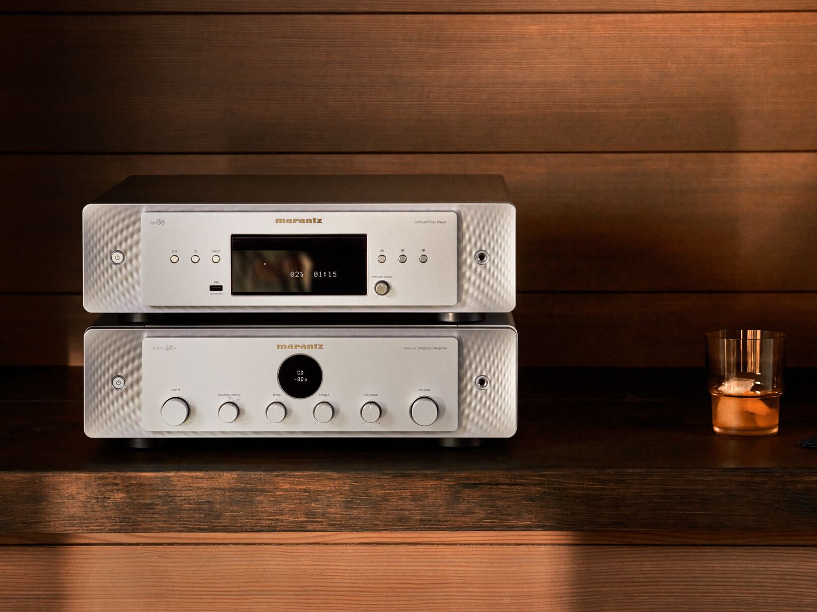 Marantz Model 40n Integrated Amplifier + Marantz CD 60 CD Player