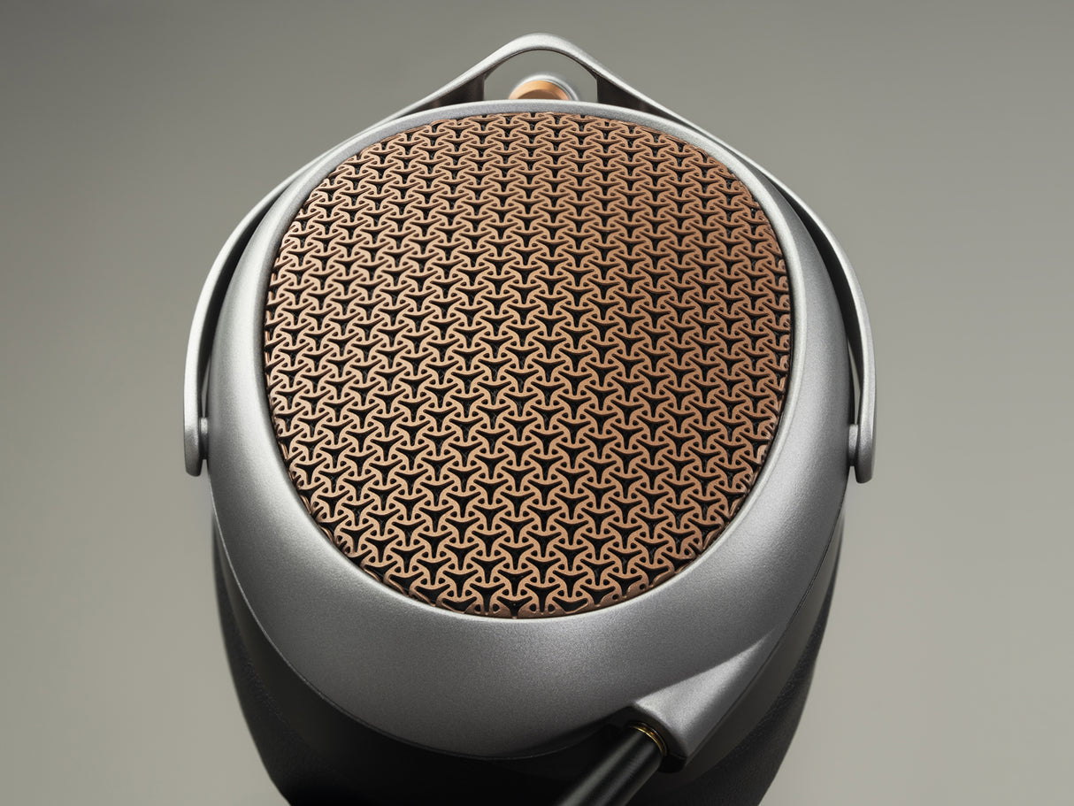 iFi iDSD Valkyrie + Meze Poet Headphone System