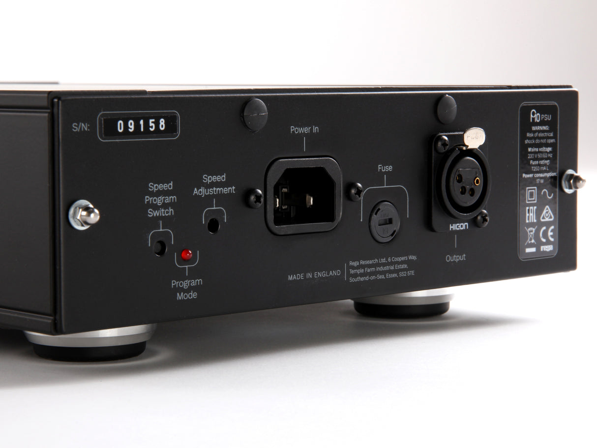 Rega Planar 10 Turntable