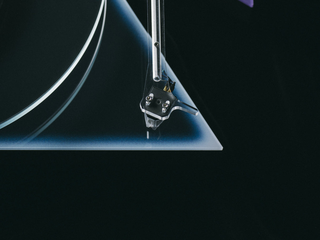Pro-Ject 'The Dark Side of the Moon' Turntable