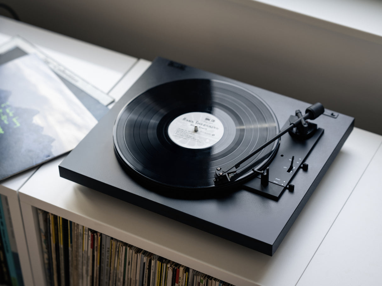 Pro-Ject Automat A1.2 Turntable