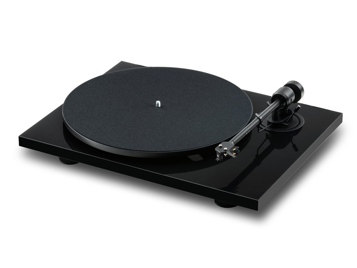 Pro-Ject E1.2 Turntable with Ruark MR1 Mk3 Speakers