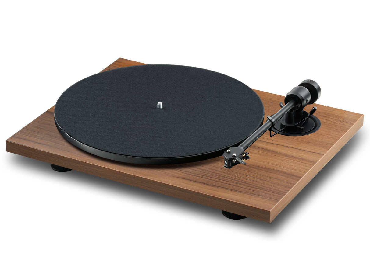 Pro-Ject E1.2 Turntable with Ruark MR1 Mk3 Speakers
