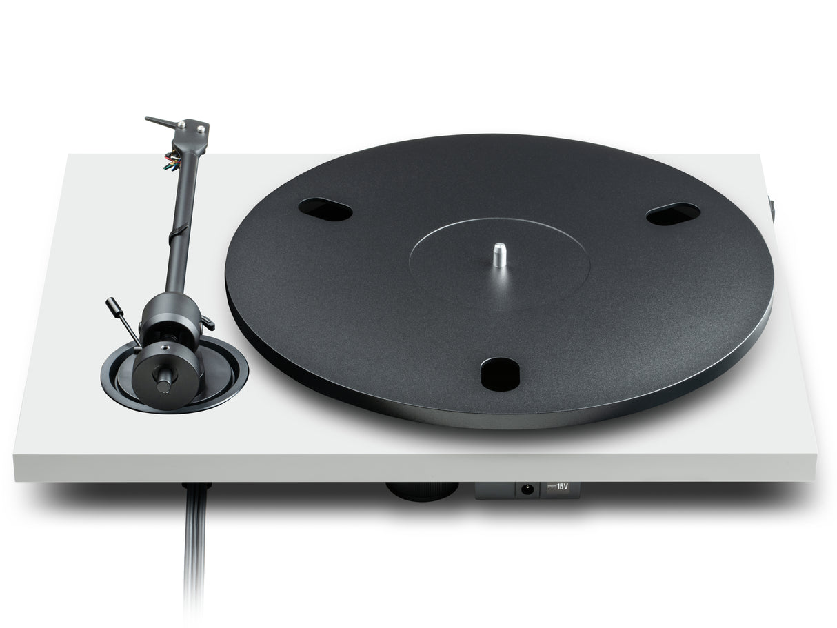 Pro-Ject E1.2 Turntable with Ruark MR1 Mk3 Speakers
