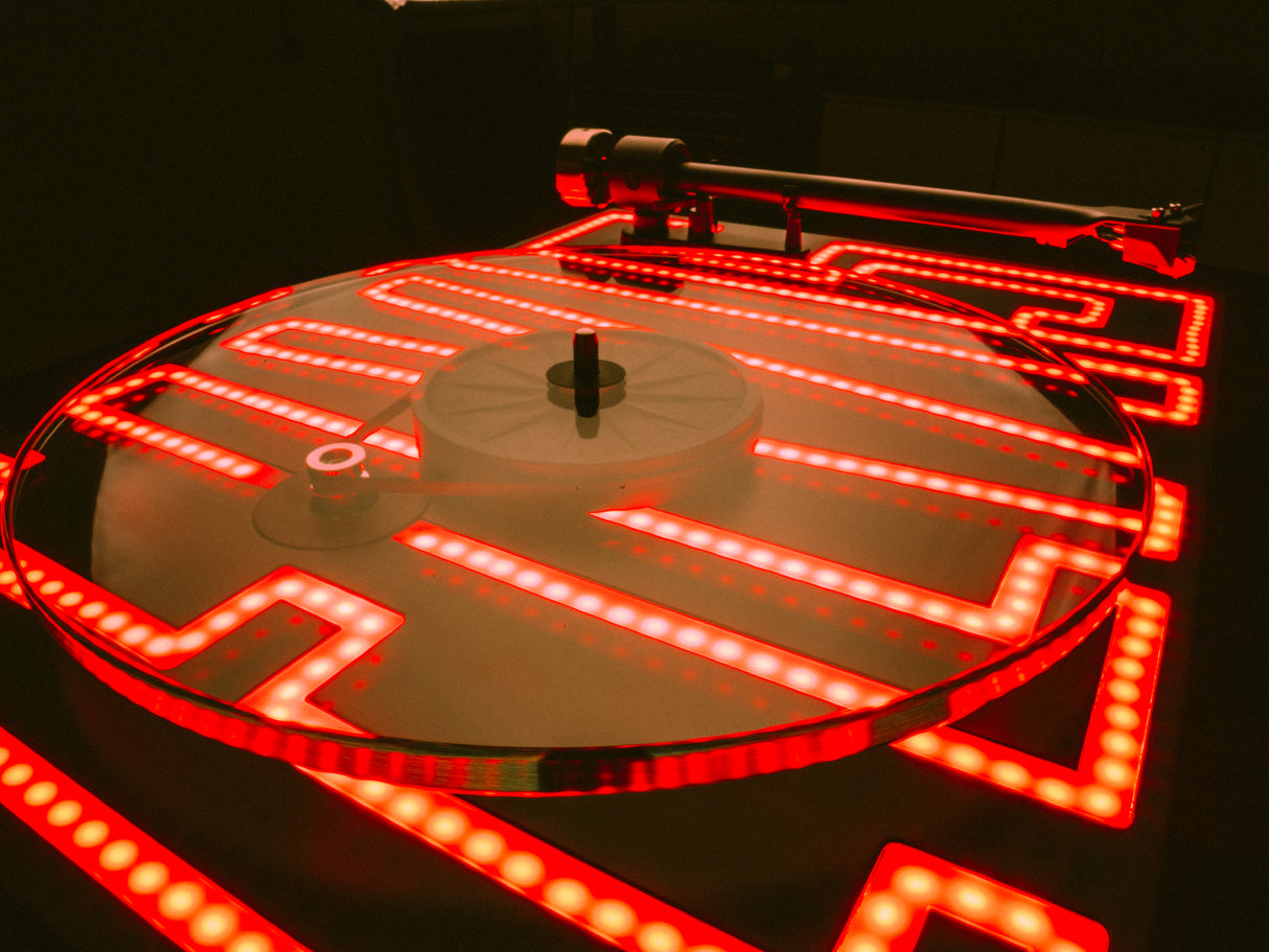 Pro-Ject Elvis Turntable