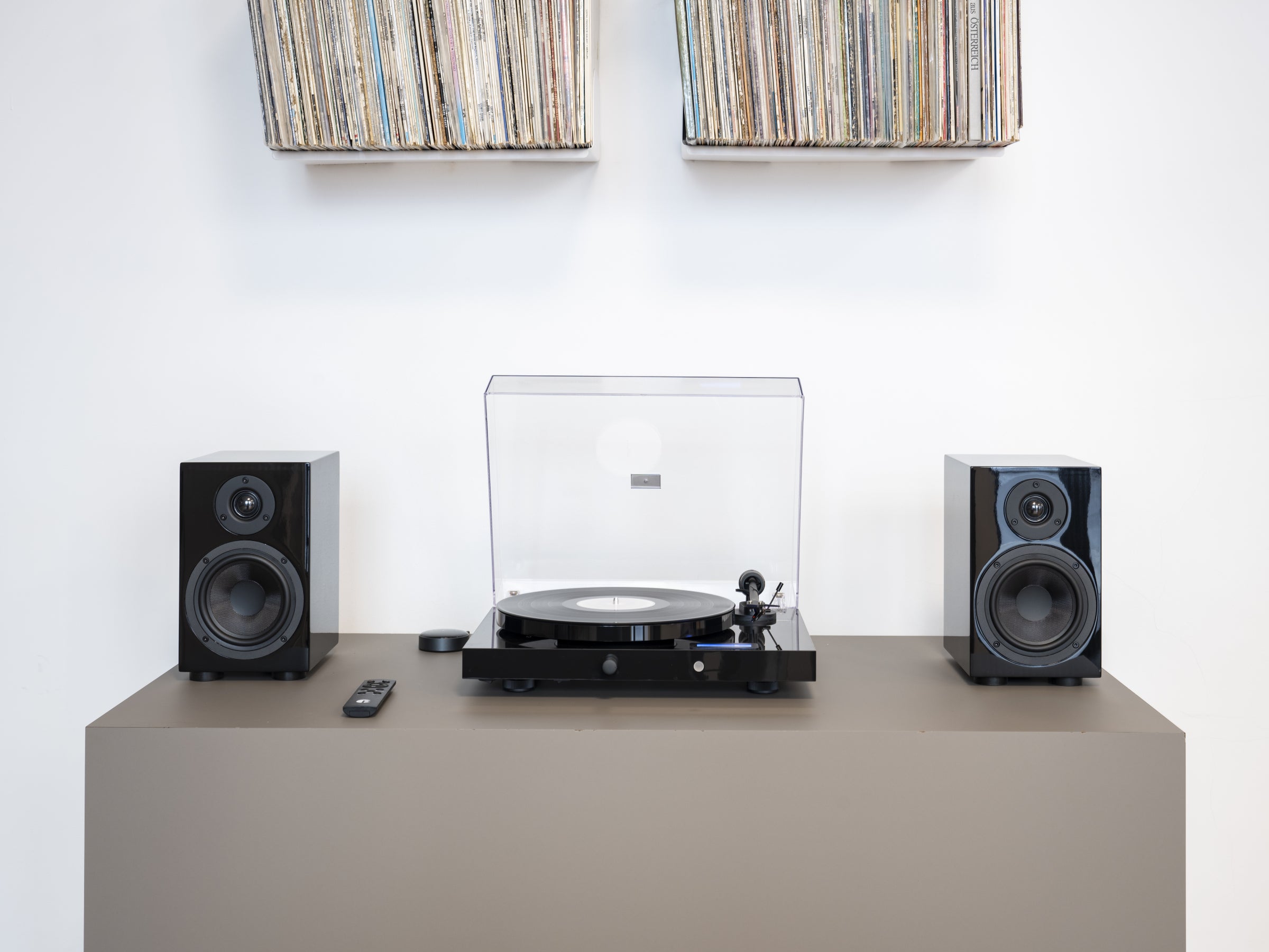 Pro-Ject Juke Box E1 Hi-Fi Set