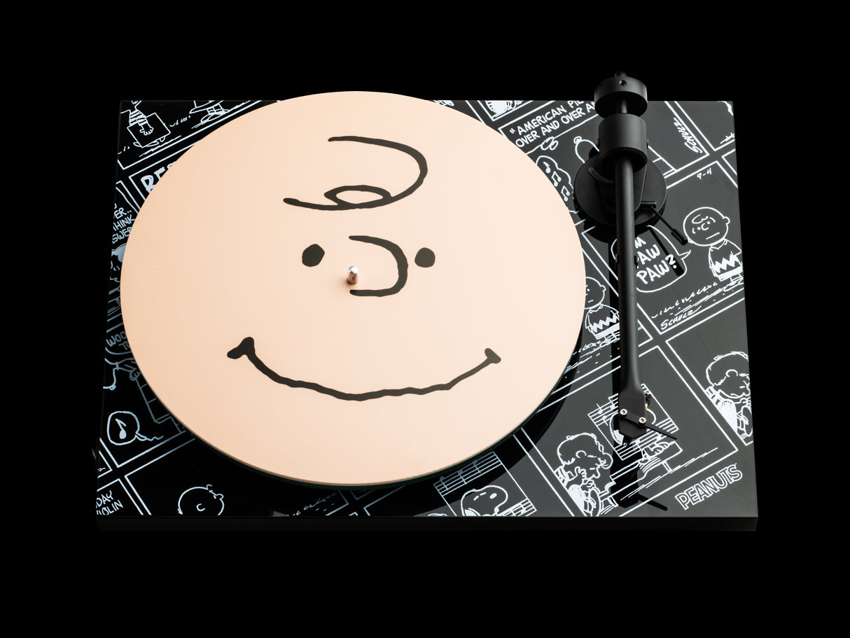 Pro-Ject Peanuts Turntable