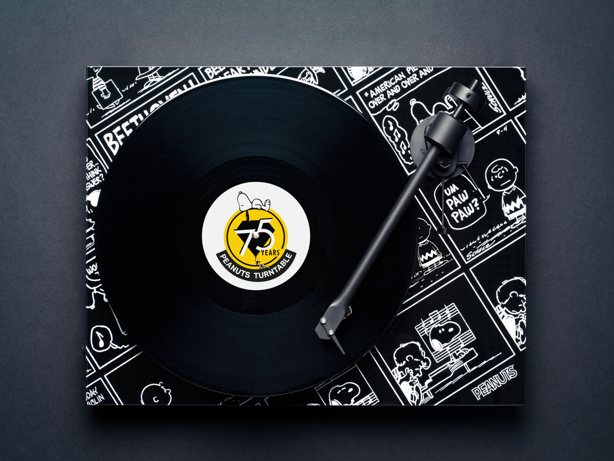 Pro-Ject Peanuts Turntable