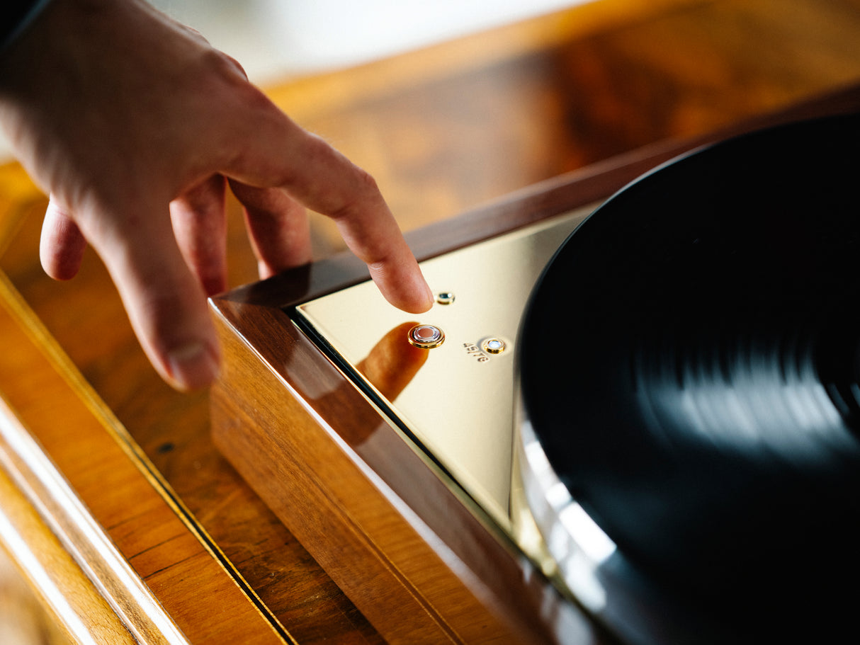 Pro-Ject The Classic Reference Turntable