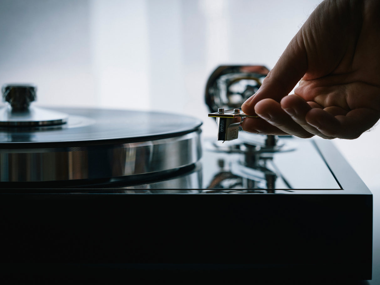 Pro-Ject The Classic Reference Turntable