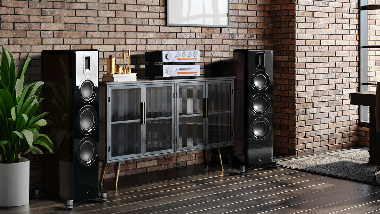 Audiolab D9 DAC Headphone Amplifier with Focal Bathys MG Closed-Back Headphones