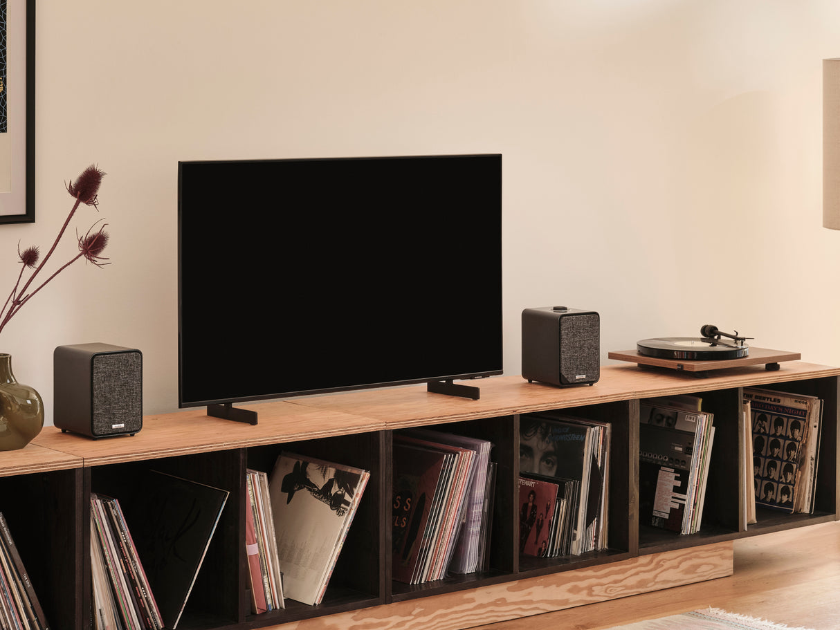 Pro-Ject E1.2 Turntable with Ruark MR1 Mk3 Speakers