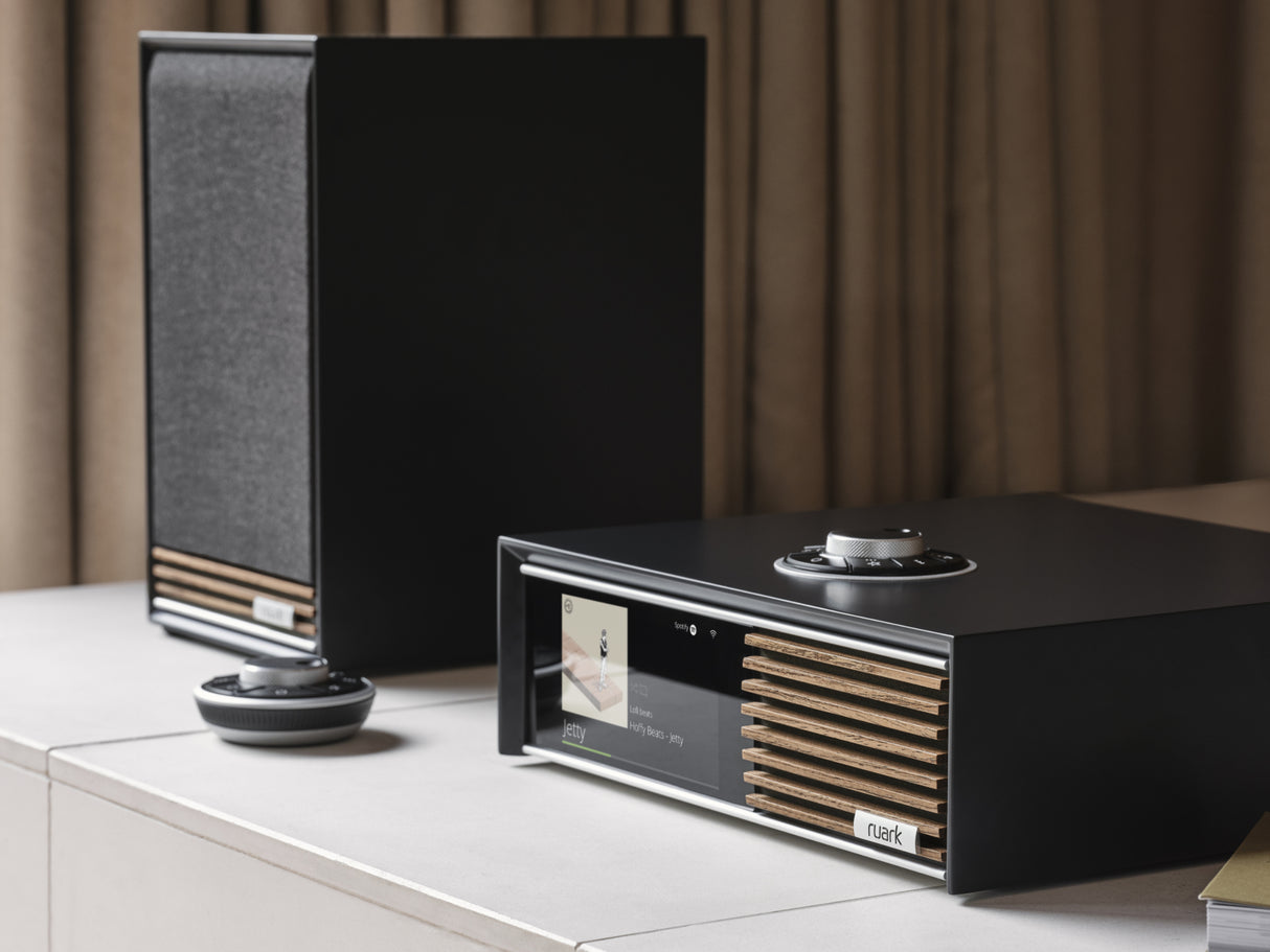 Ruark R610 with Bowers & Wilkins 607 S3