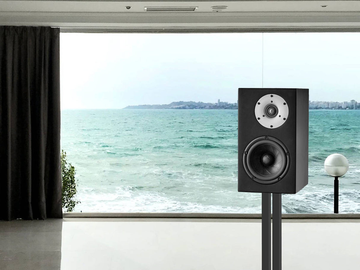 Serhan Swift Mµ2 MKII White Bookshelf Speakers (Ex Demonstration)