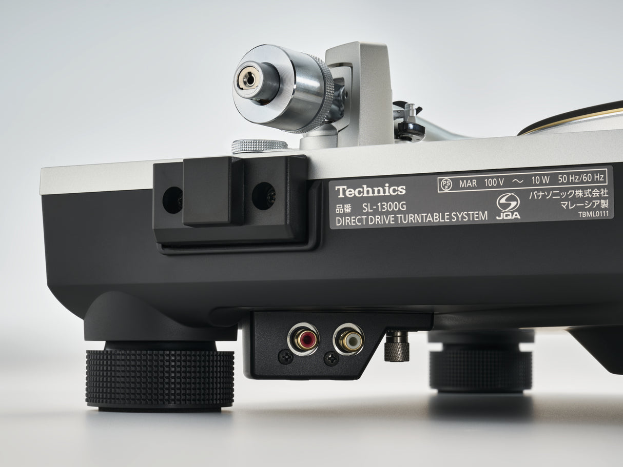 Technics SL-1300G Turntable