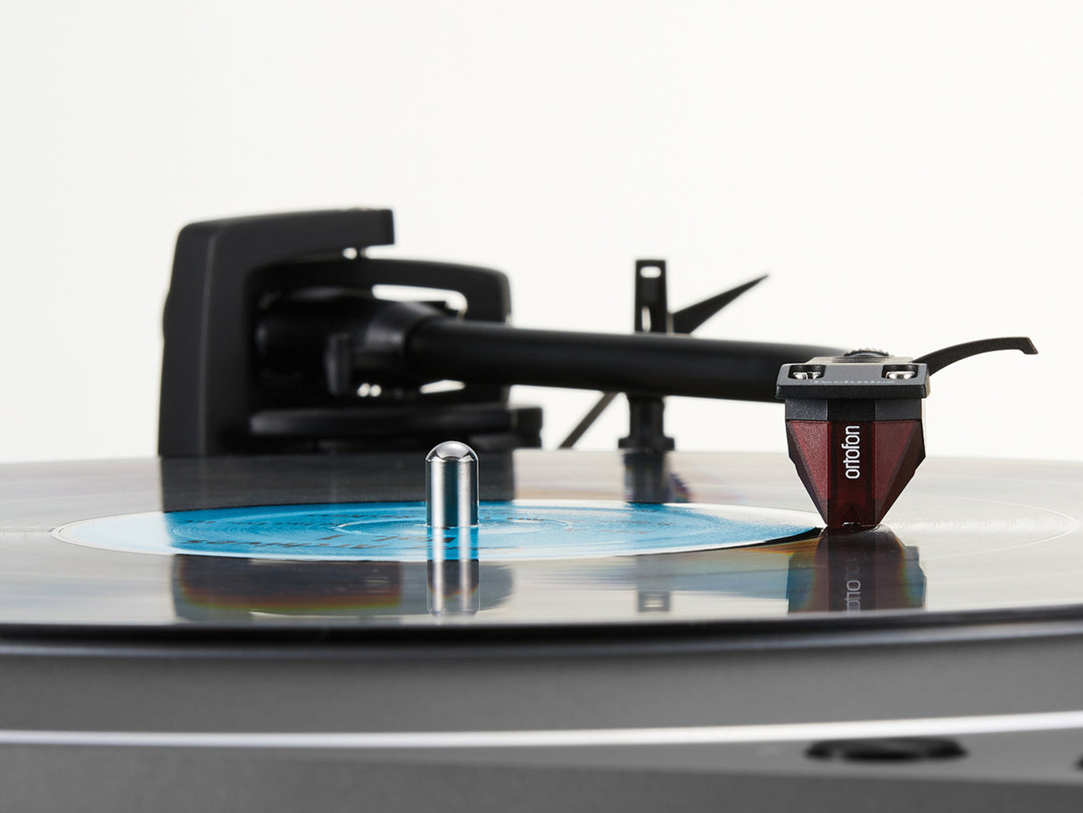 Technics SL-1500CS Direct Drive Turntable with Ortofon Cartridge