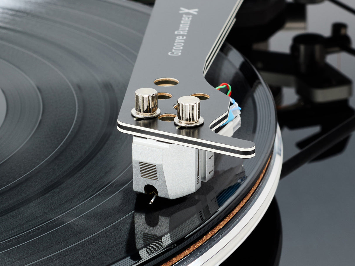Vertere DG-X Sabre Lite Turntable Package