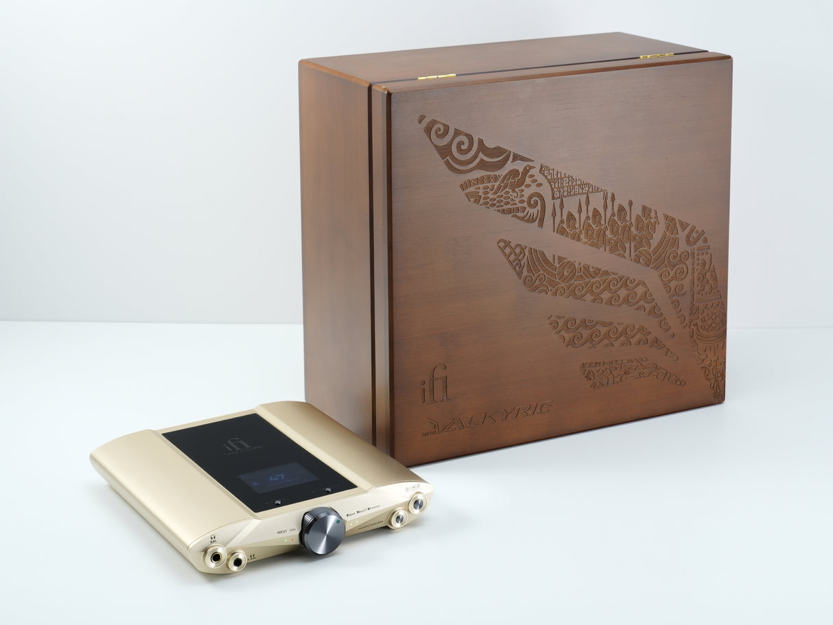 iFi iDSD Valkyrie + Meze Poet Headphone System