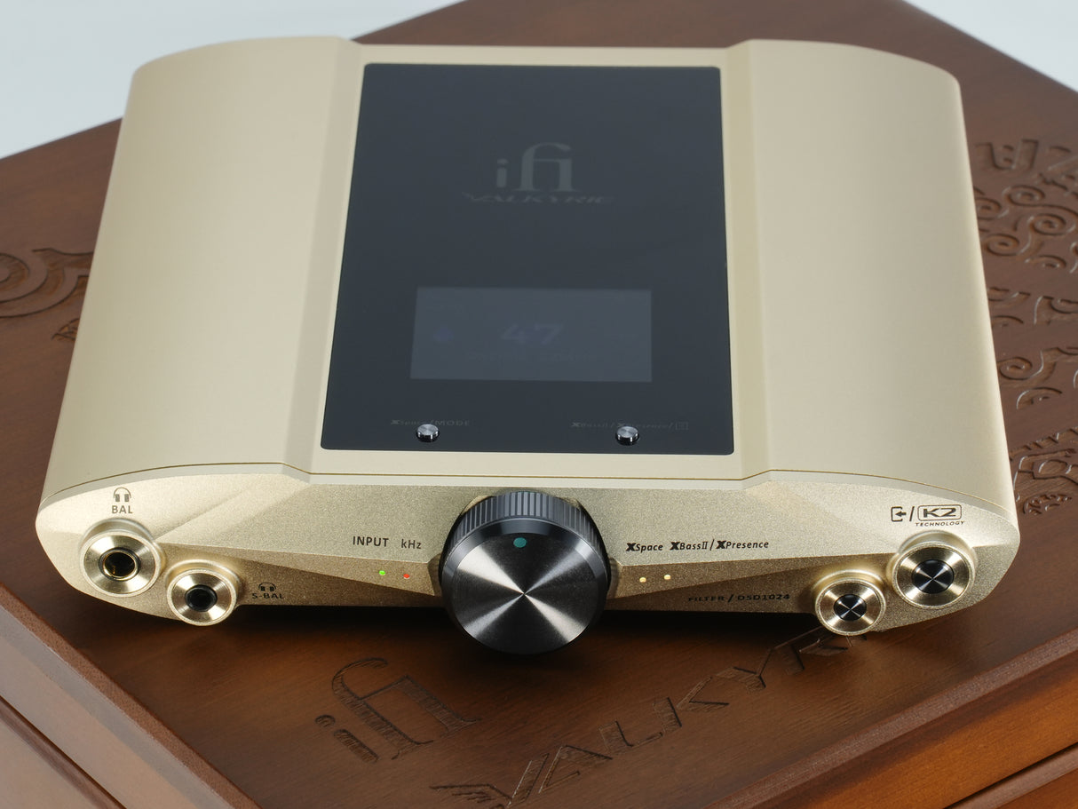 iFi iDSD Valkyrie Portable Headphone DAC Amplifier