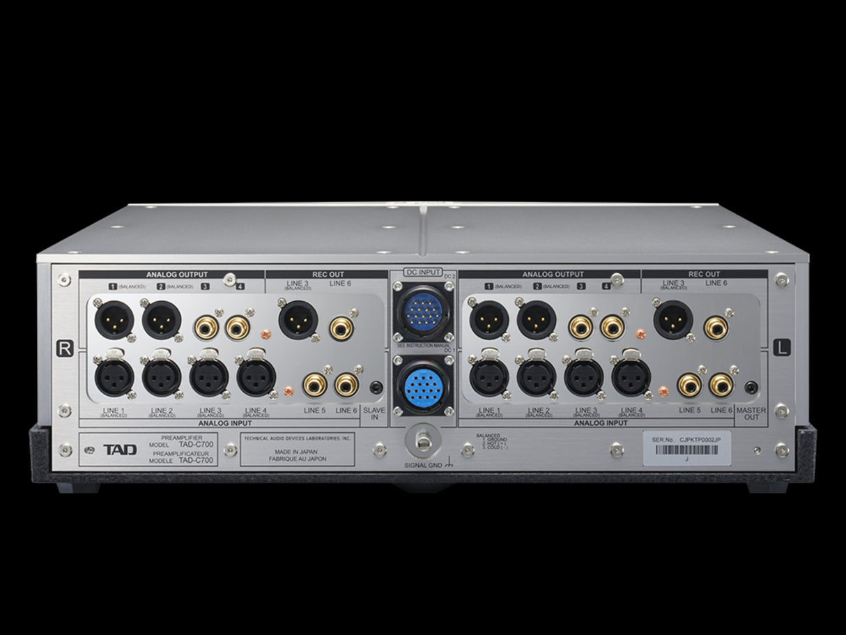 TAD C700 Reference Pre-Amplifier