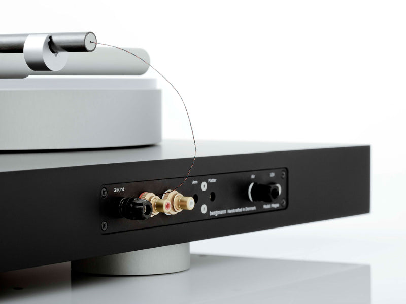 Bergmann Magne Airbearing Turntable system