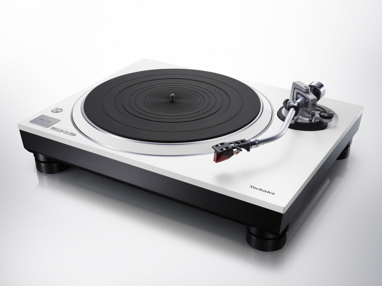 Technics SL-1500C Turntable KEF LS50 Wireless II Wireless Speaker