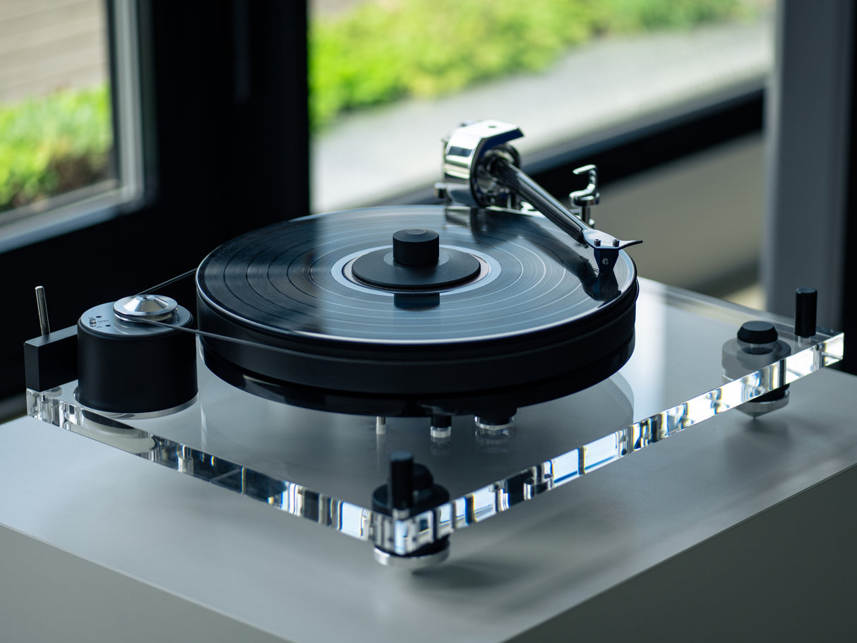 Pro-Ject 6 PerspeX Balanced Turntable UK SuperPack