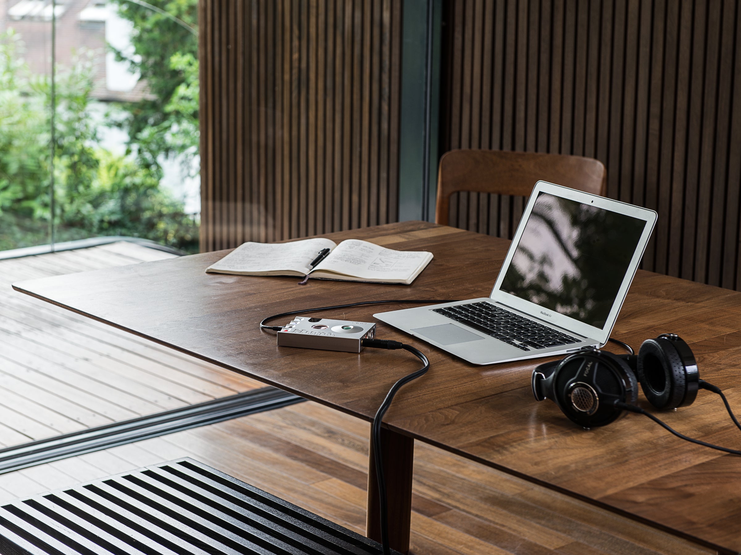 Chord Electronics Hugo 2 + Focal Utopia Headphones