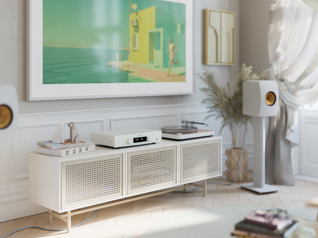 Hegel H150 Streaming Amplifier