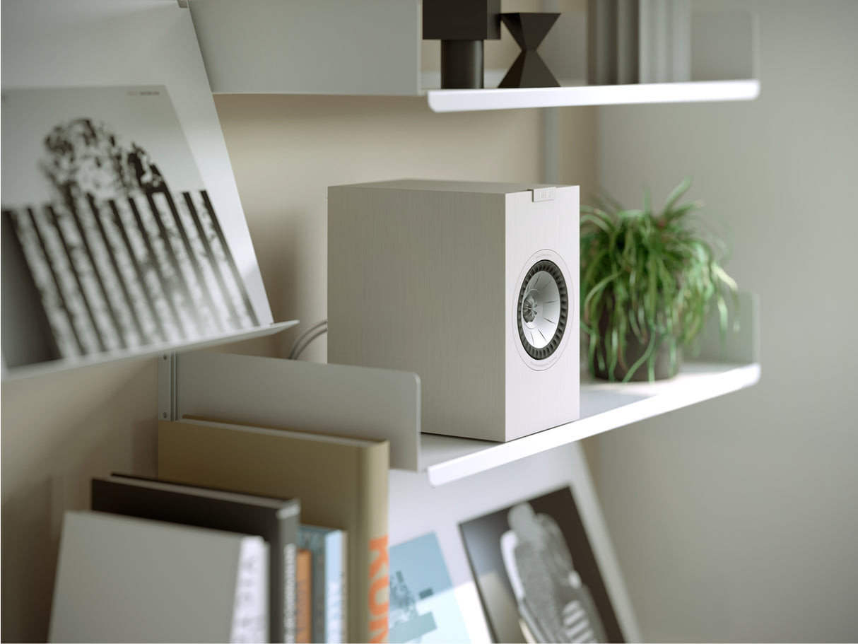 KEF Q1 Meta Bookshelf Speakers