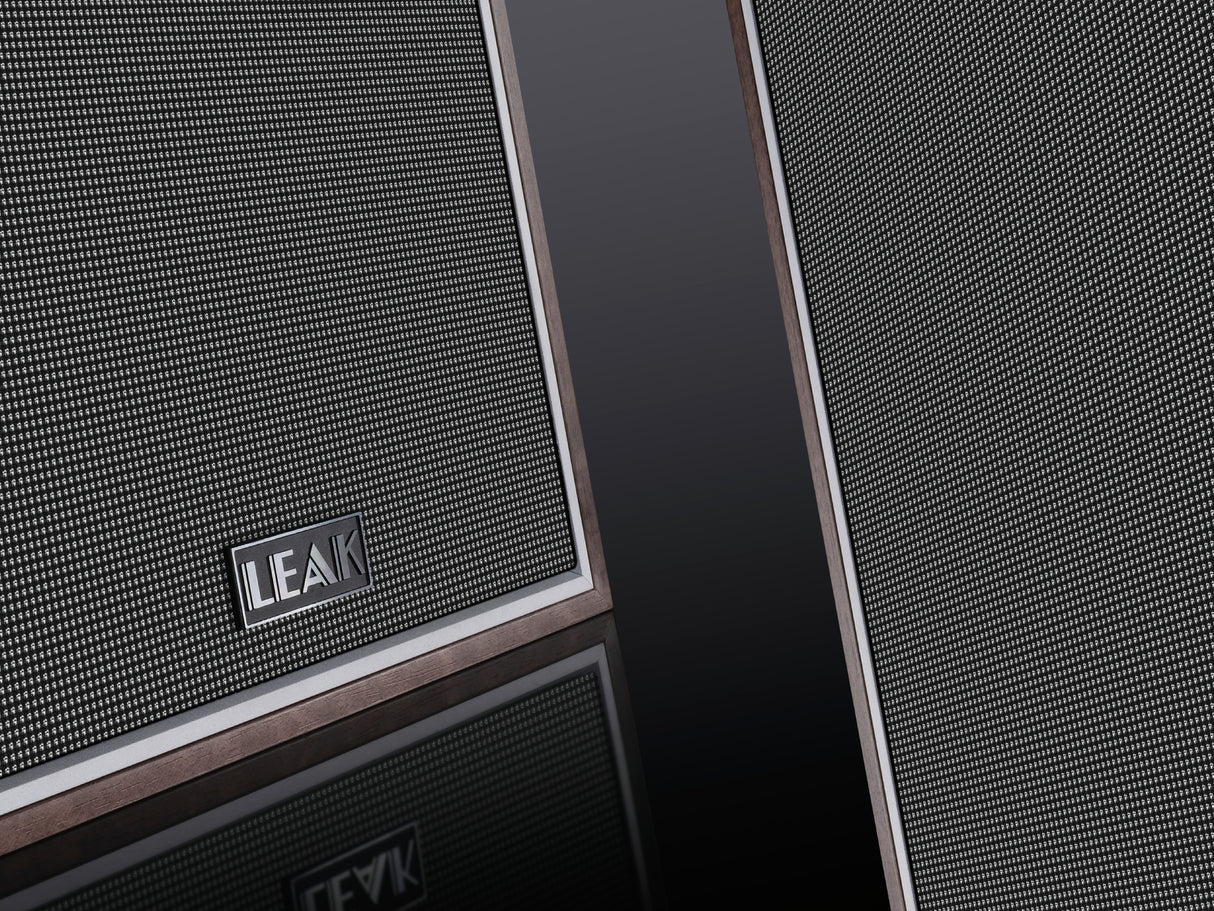 Leak Sandwich 100 Bookshelf Speakers