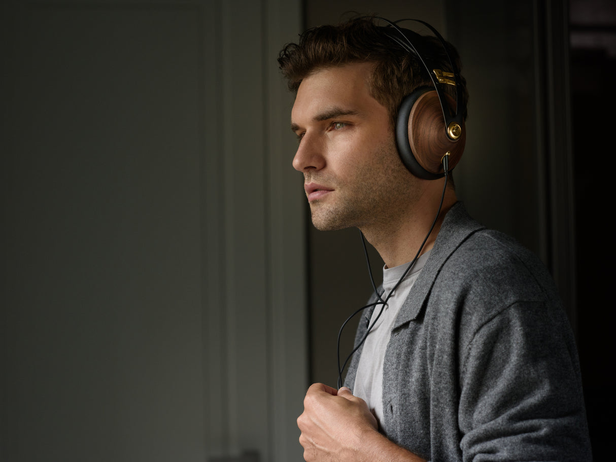 Meze 99 Classics 2nd Generation Closed Back Headphones