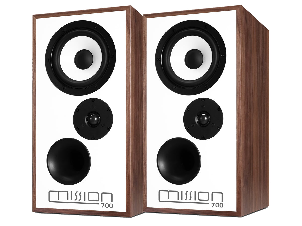 Mission 778X with 700 Speaker & 700 Stands
