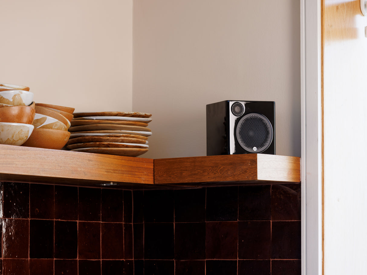 Monitor Audio Radius 4G One Bookshelf Speakers