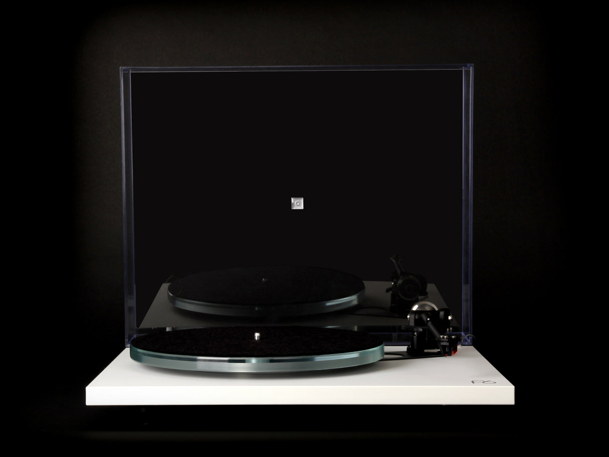 Rega Planar 6 Turntable