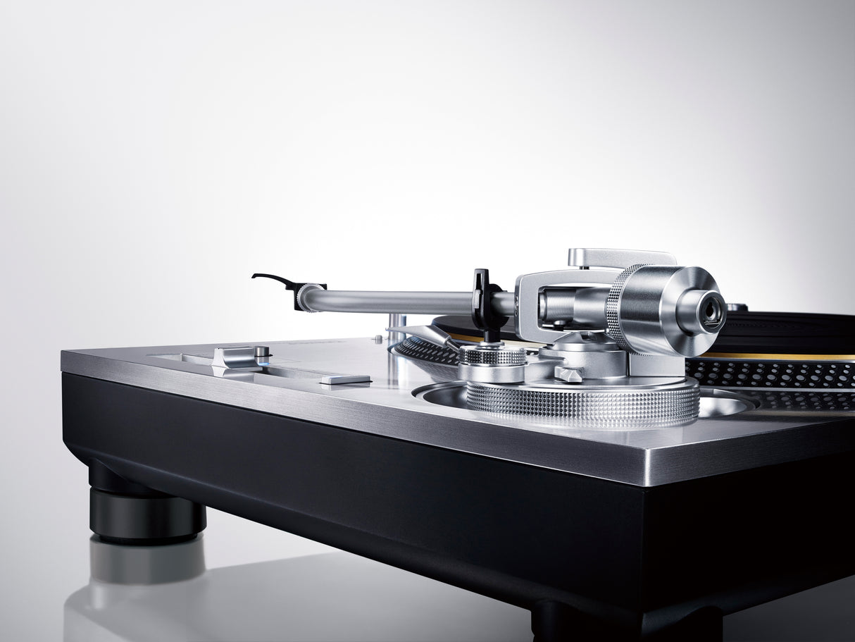 Technics SL1200G Turntable