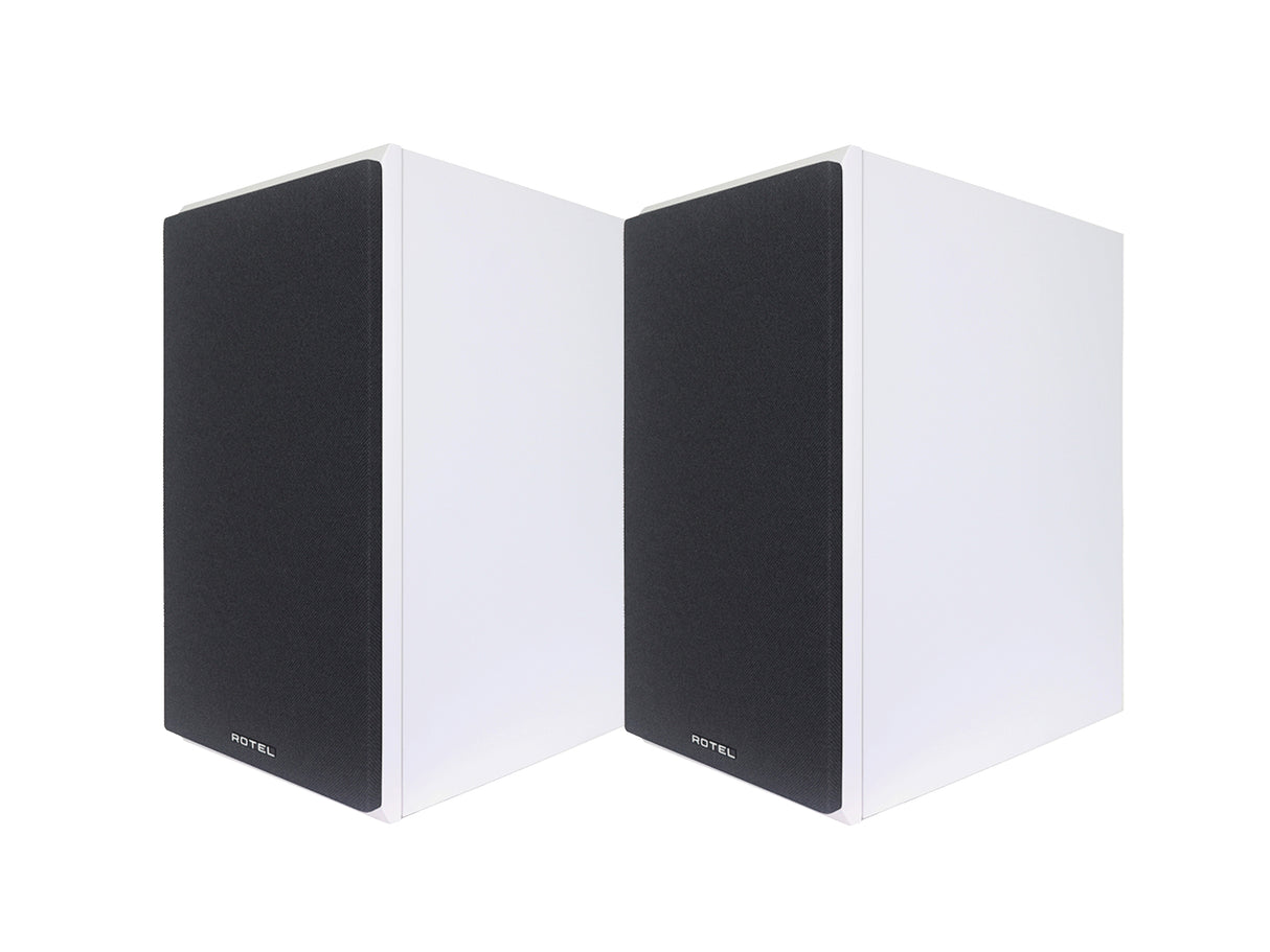 Rotel Amora 5 Bookshelf Speakers