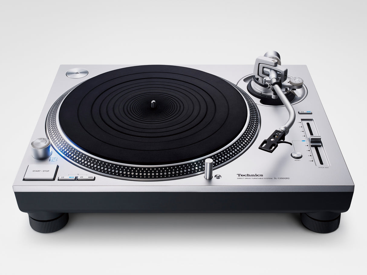 Technics SL-1200GR2 Direct Drive Turntable